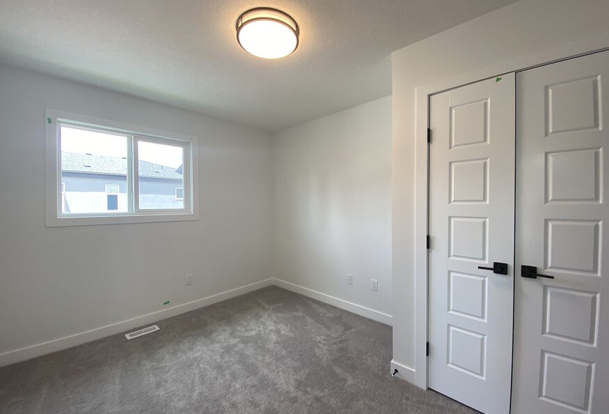 Unfurnished Calgary townhouse for rent Brand New build near University of Calgary