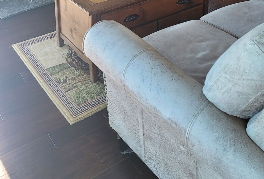 Furnished Victoria BC furnished Saanich Penninsula/guest house near