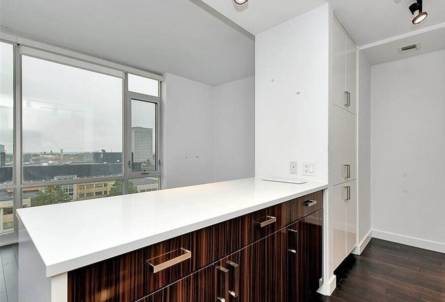 Unfurnished Soho Parkway One Bedroom Condo Available July 01, 2023