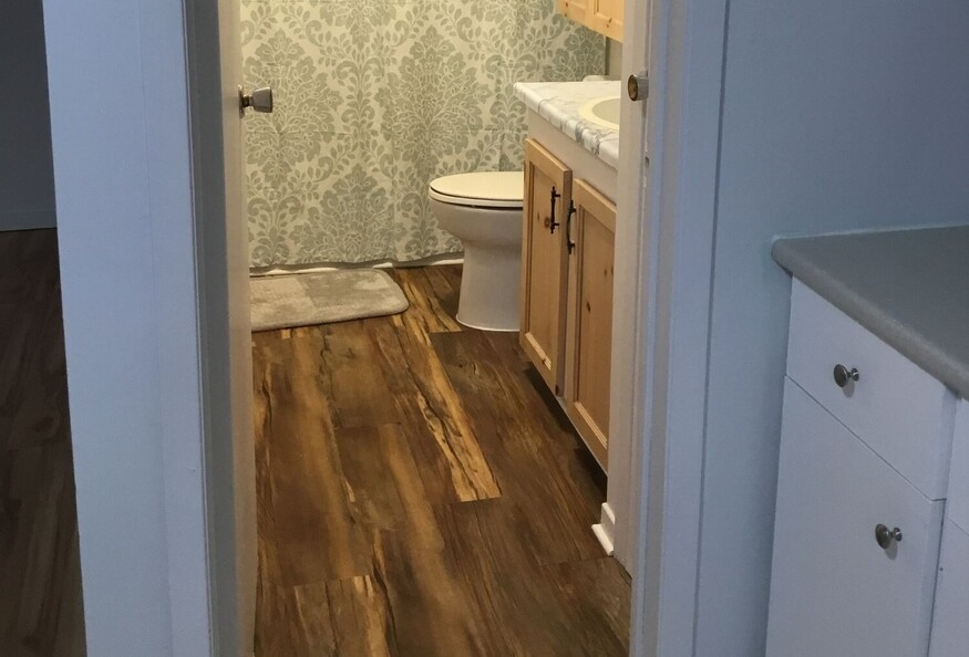 Unfurnished Clear Lake Bluejay Apartments near NOSM UniversityNorthern Ontario School of