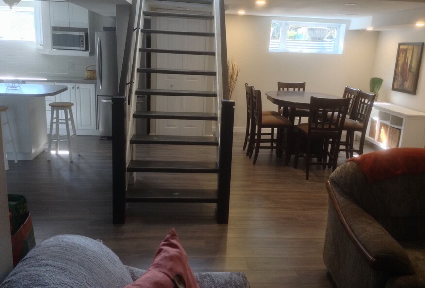 Furnished Ottawa Modern Open Concept Basement Apartment In Ottawa Ontario Canada Near University Of Ottawa Faculty Of Medicine In Ottawa