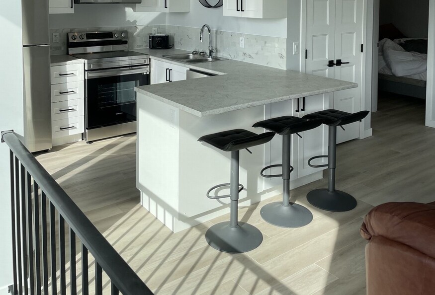 Furnished 2bed 1 bath suite near University of British Columbia