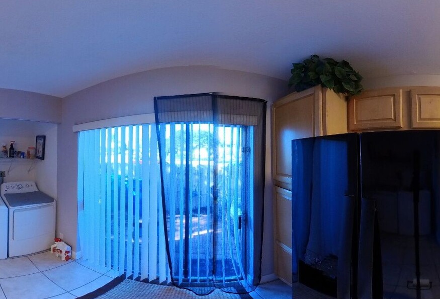 Furnished Lakerest Tranquil apartment by the lake 5 min to WELWEIT near Nova Southeastern