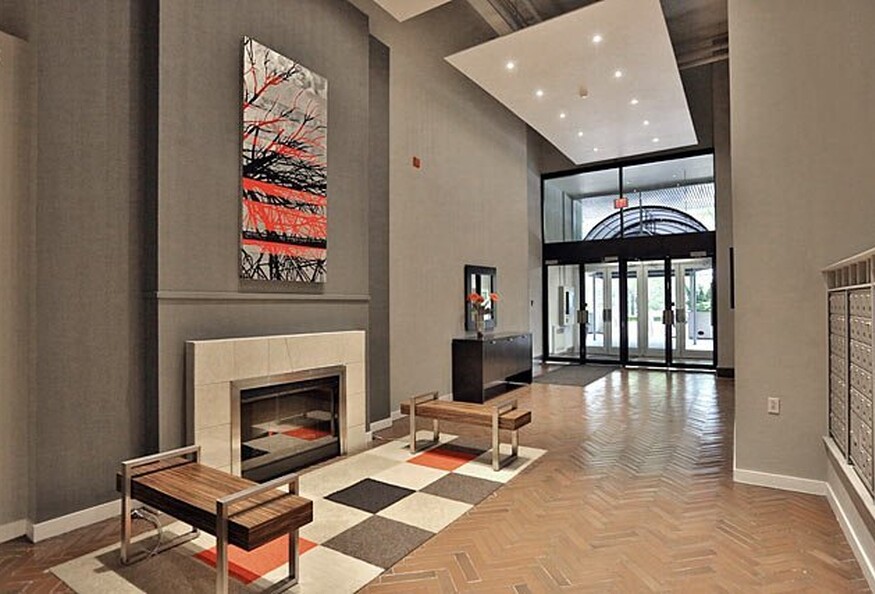 Loft 66 Unfurnished 950 sq/ft Loft With Separate Entrance The Core lofts on 66 ...