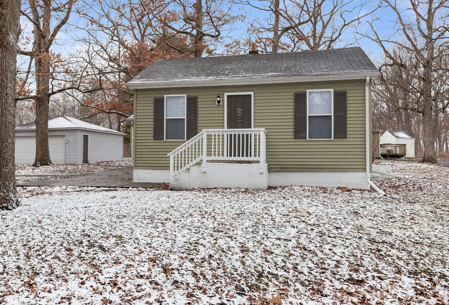 Furnished Corporate Homes/Condos Merrillville, Gary, Munster