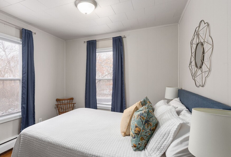 Furnished Corporate Homes/Condos Merrillville, Gary, Munster