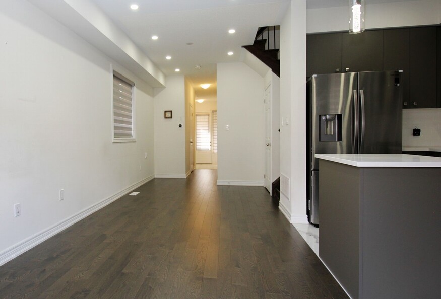 Unfurnished A Beautiful SemiDetached House For Rent in Alton Village