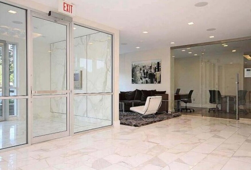 Unfurnished Soho Parkway One Bedroom Condo Available July 01, 2023