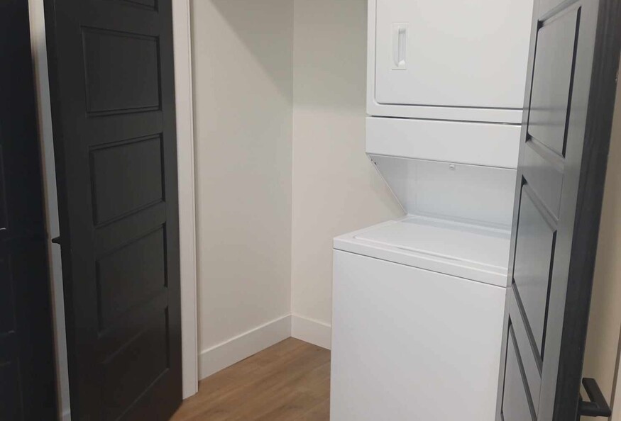 Unfurnished LEGAL SUITE, THIS IS NOT A BASEMENT near University of