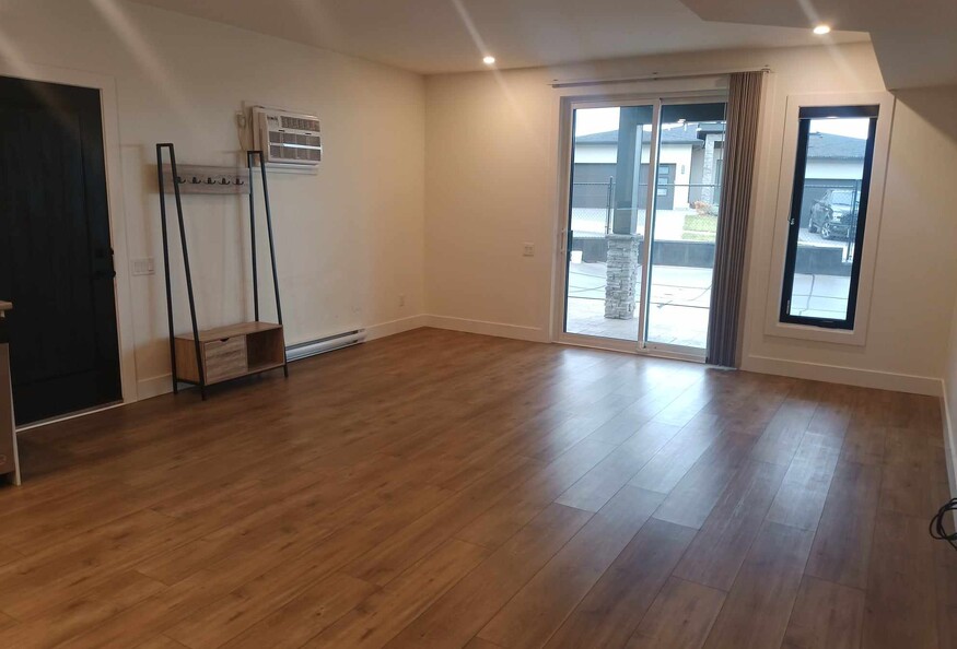 Unfurnished LEGAL SUITE, THIS IS NOT A BASEMENT near University of